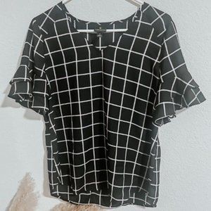 ruffle sleeve blouse